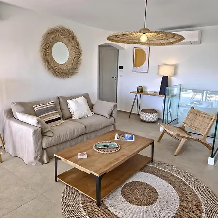 Le Duplex Charme Des Amandiers - Air Conditioning - Sea View Apartment