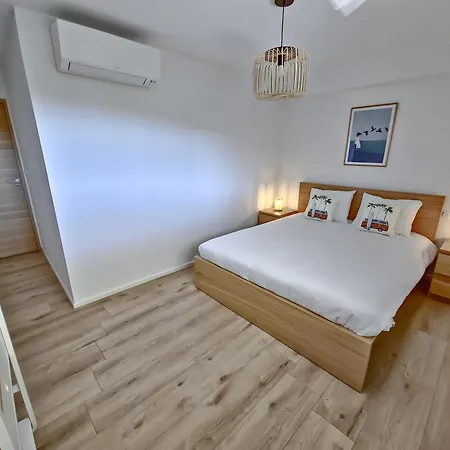 Le Duplex Charme Des Amandiers - Air Conditioning - Sea View 르 라방두