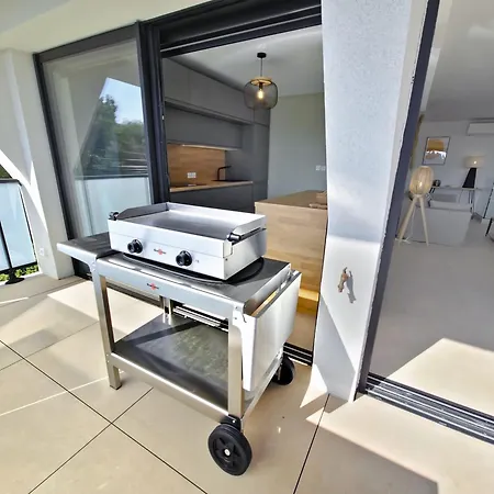 Le Duplex Charme Des Amandiers - Air Conditioning - Sea View 르 라방두