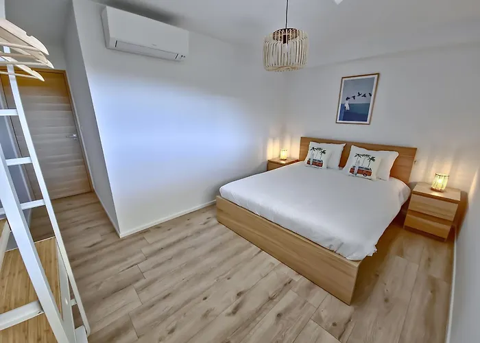 Le Duplex Charme Des Amandiers - Air Conditioning - Sea View 르 라방두