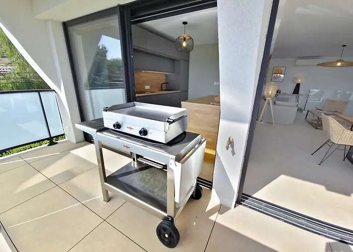 Le Duplex Charme Des Amandiers - Air Conditioning - Sea View 르 라방두