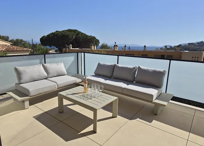 Le Duplex Charme Des Amandiers - Air Conditioning - Sea View * 르 라방두